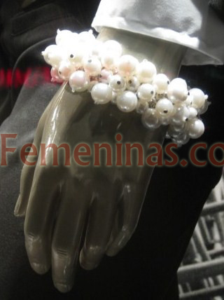 MQ pulsera perlas